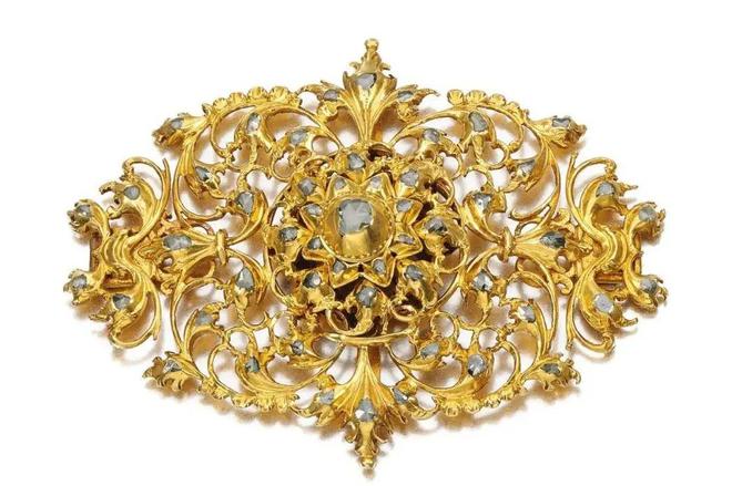《欧洲古董珠宝通典》：500多张精美彩图追溯珠宝流变之美(图6)